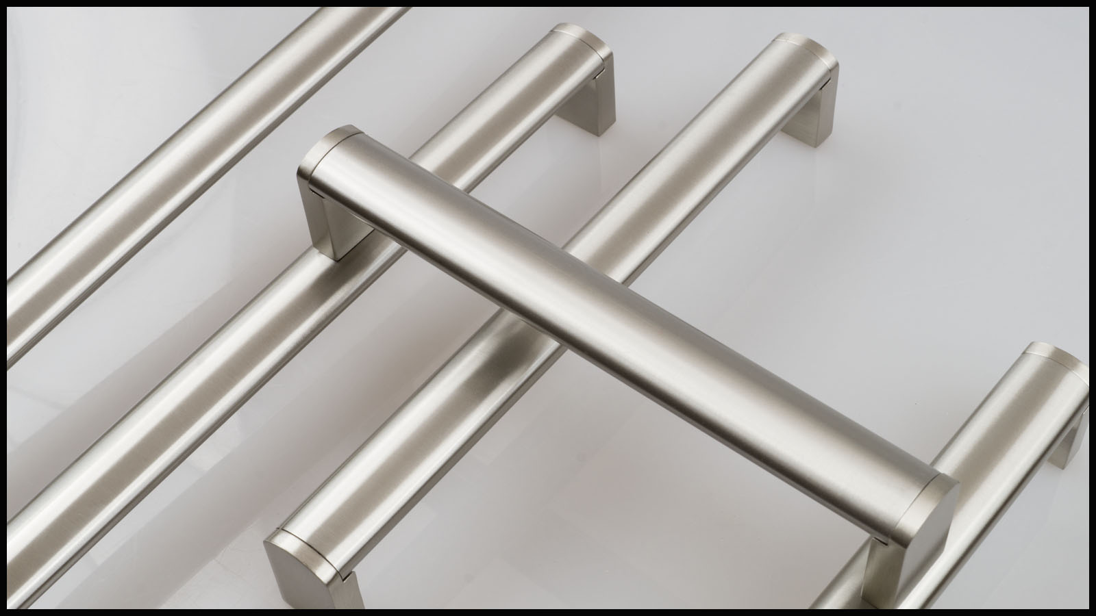 Möbelgriffe EDELSTAHL OVAL Küchengriffe Griffe GRIFF Stangengriffe